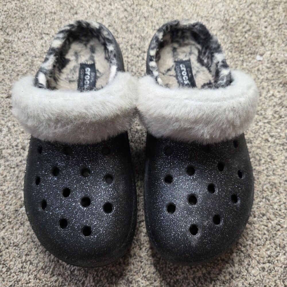 CROCS Faux Fur Lined Clogs Size 11 Black Sparkle Comfort Slipper Animal Print